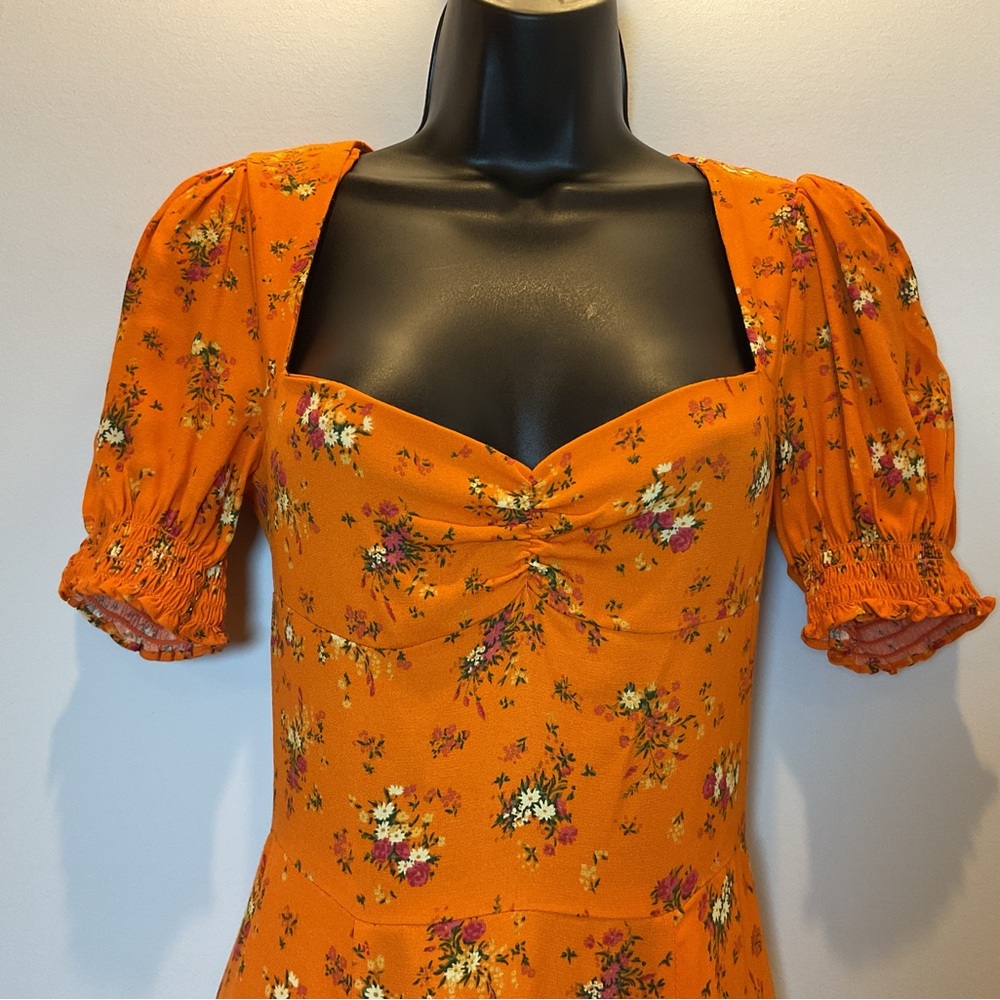 Reformation Lacey Dress‎ in August Floral NWT - Picture 3 of 9